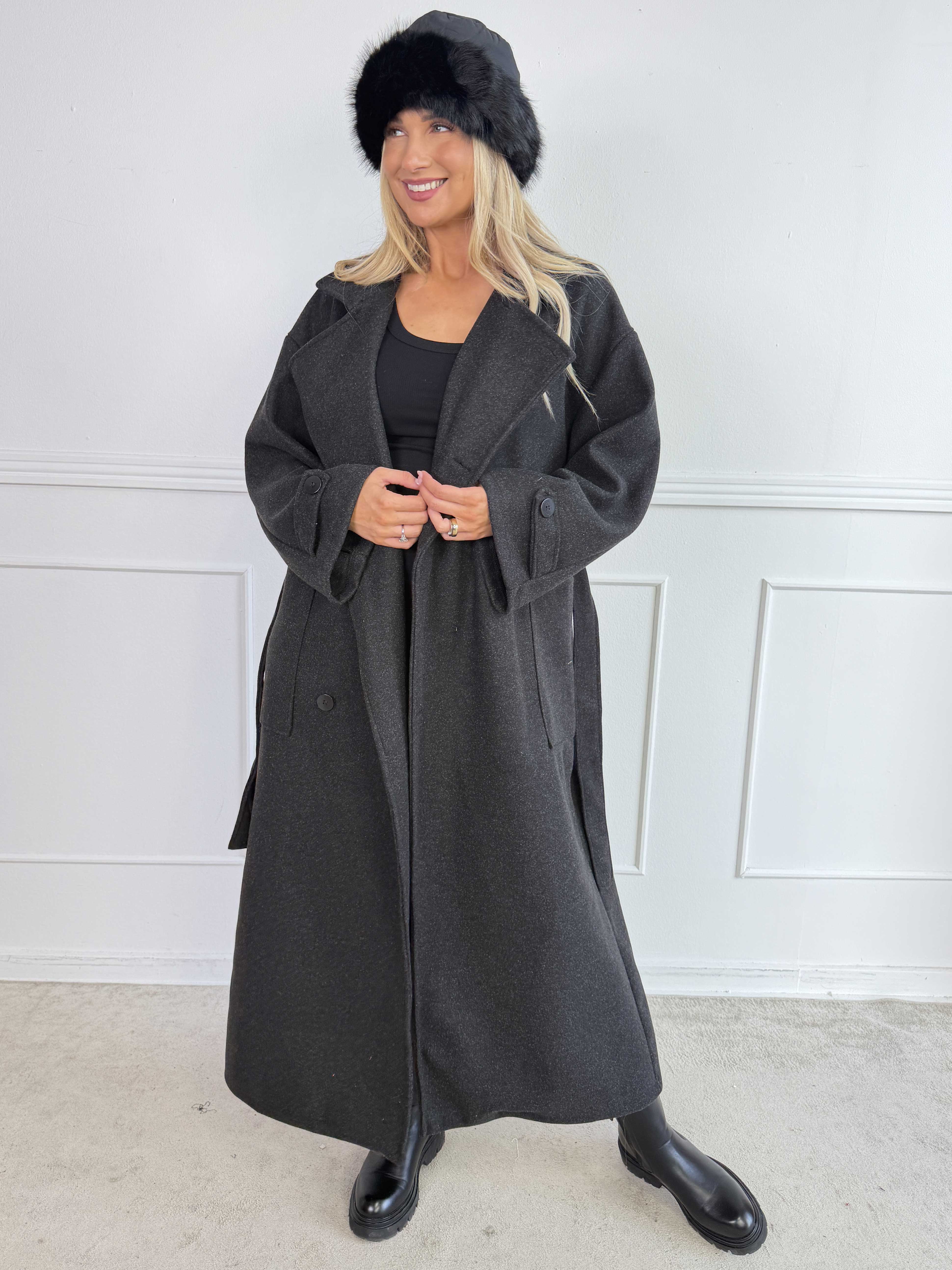 Gianna – Snygg och mjuk plus size trenchcoat med stora fickor